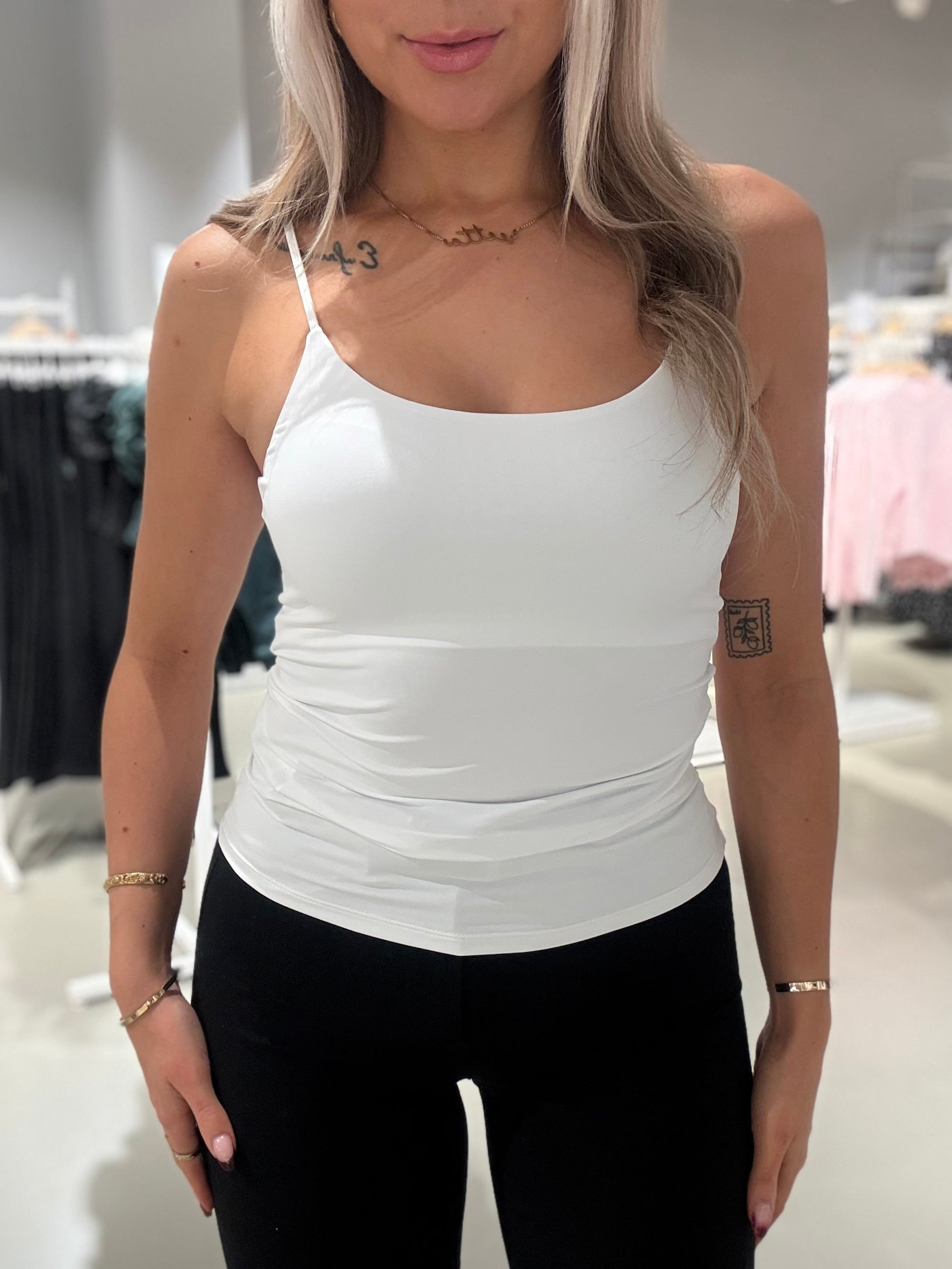 VIKENZA Singlet - Optical Snow